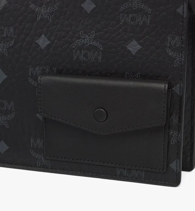 Aren Crossbody als Umhängetasche aus Visetos Aren Crossbody als Umhängetasche aus Visetos