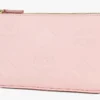 Aren Crossbody aus Maxi Monogram-Leder