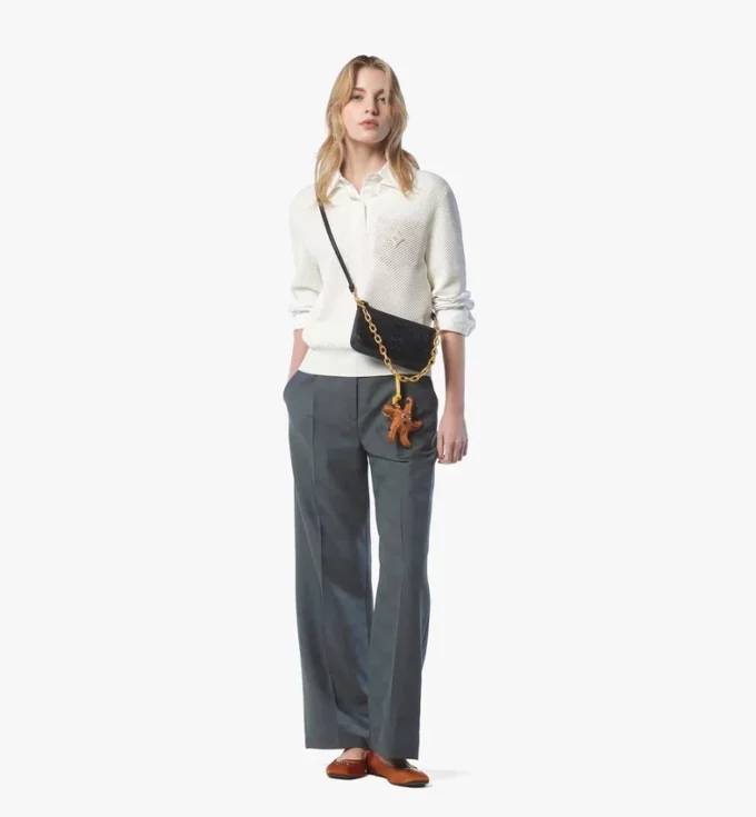Aren Crossbody aus Maxi Monogram-Leder