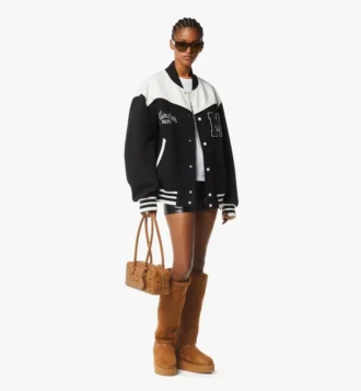 Aren East West Schultertasche aus Visetos