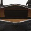 Aren East West Umhängetasche aus Maxi Monogram-Leder Aren East West Umhängetasche aus Maxi Monogram-Leder