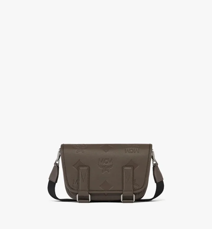 Aren Messenger Bag aus Leder mit Maxi Monogram Aren Messenger Bag aus Leder mit Maxi Monogram