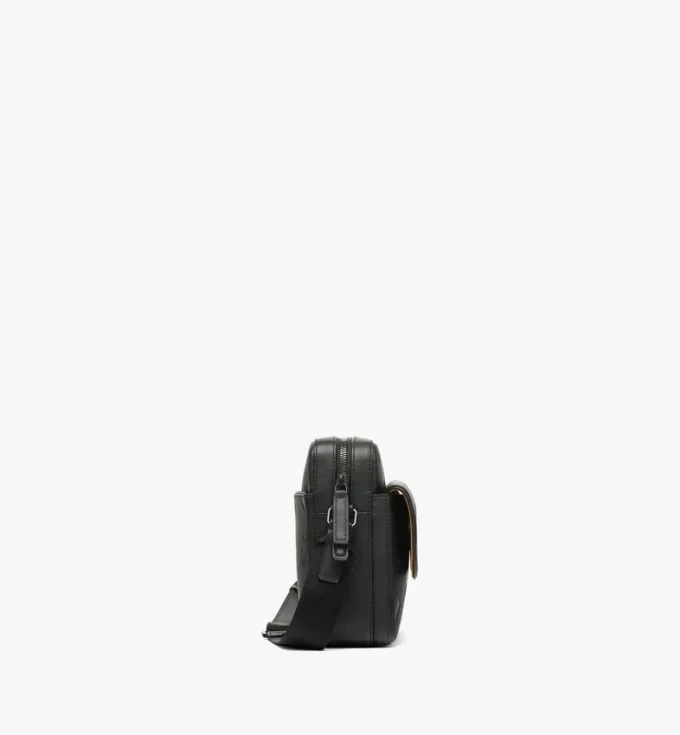 Aren Messenger Bag aus Leder mit Maxi Monogram Aren Messenger Bag aus Leder mit Maxi Monogram