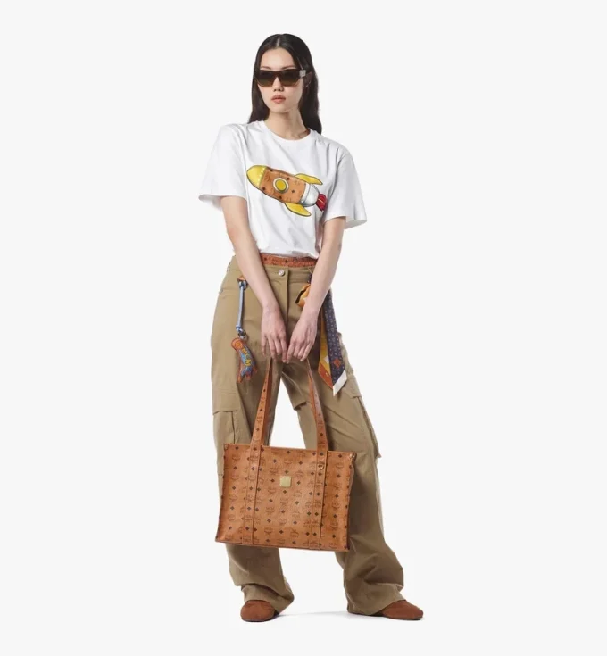 Aren-Schultasche aus Visetos Aren-Schultasche aus Visetos