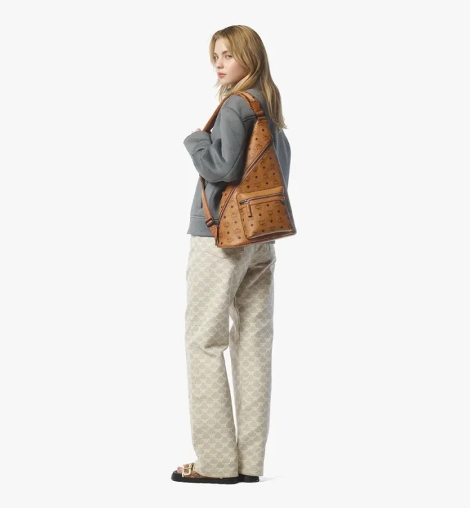 Aren Sling aus Visetos Aren Sling aus Visetos