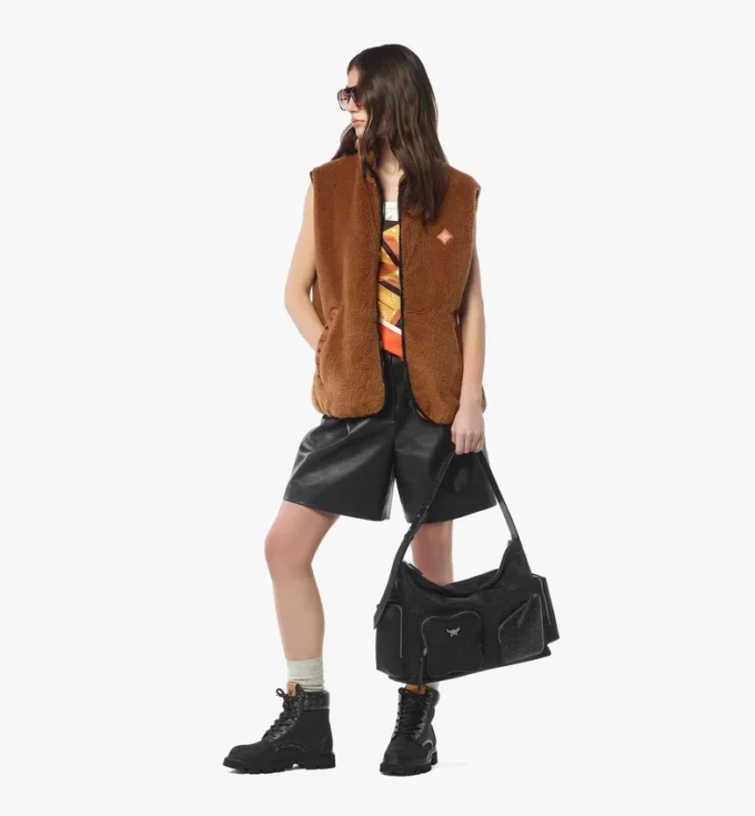 Aren Zip Hobo aus Econyl® und Leder mit Monogramm-Print Aren Zip Hobo aus Econyl® und Leder mit Monogramm-Print
