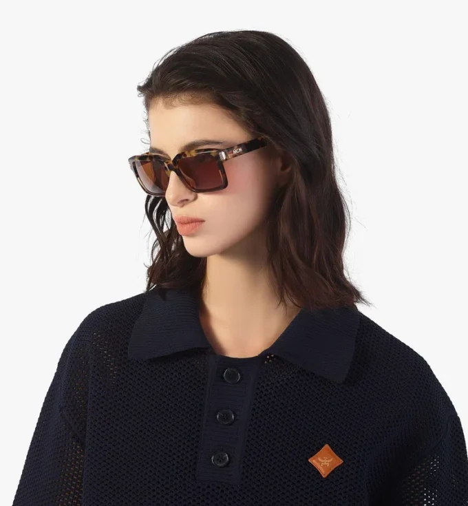 Übergroße quadratische Sonnenbrille Übergroße quadratische Sonnenbrille