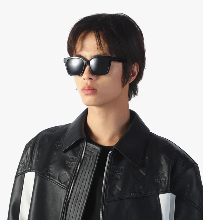 Eckige Sonnenbrille Eckige Sonnenbrille