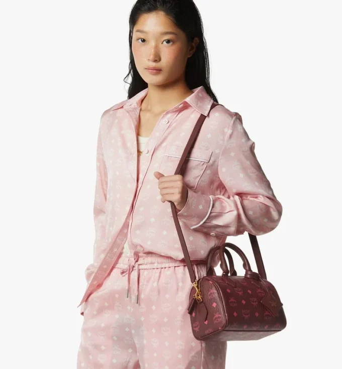 Ella Boston-Tasche aus Visetos Ella Boston-Tasche aus Visetos