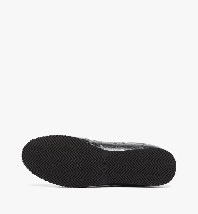 Federlite Sneaker aus metallischem Leder in Laurel Federlite Sneaker aus metallischem Leder in Laurel