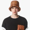 Gepolsterte Bucket Mütze aus Econyl® mit Monogram-Print Gepolsterte Bucket Mütze aus Econyl® mit Monogram-Print