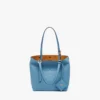 Himmel Shopper aus geprägtem Logo-Leder Himmel Shopper aus geprägtem Logo-Leder