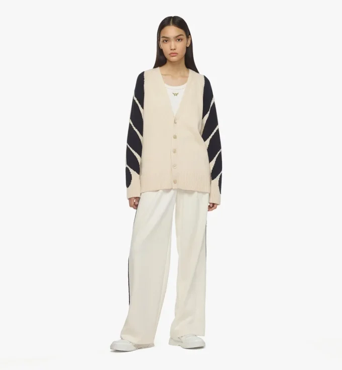 Intarsia-Laurel-Strickjacke Intarsia-Laurel-Strickjacke