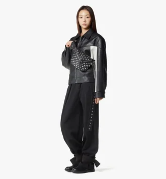 jacke aus lammleder 2 330x357 - Diamant 3D-G&uuml;rteltasche aus Galactic Gala-Lammleder