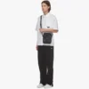 Klassik Crossbody aus Maxi Monogram-Leder Klassik Crossbody aus Maxi Monogram-Leder
