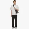 Klassik Messenger aus Leder mit Maxi Monogram Klassik Messenger aus Leder mit Maxi Monogram