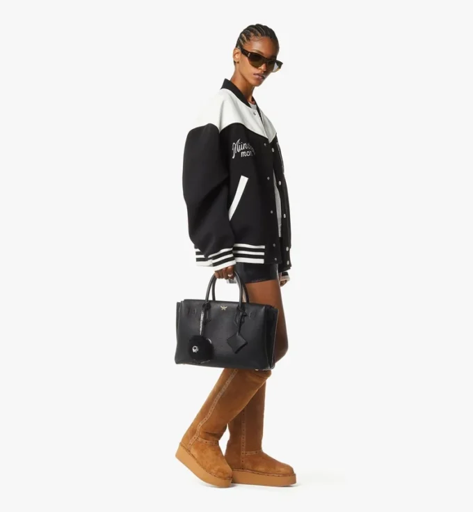 Milla Tote Bag aus genarbtem Leder Milla Tote Bag aus genarbtem Leder