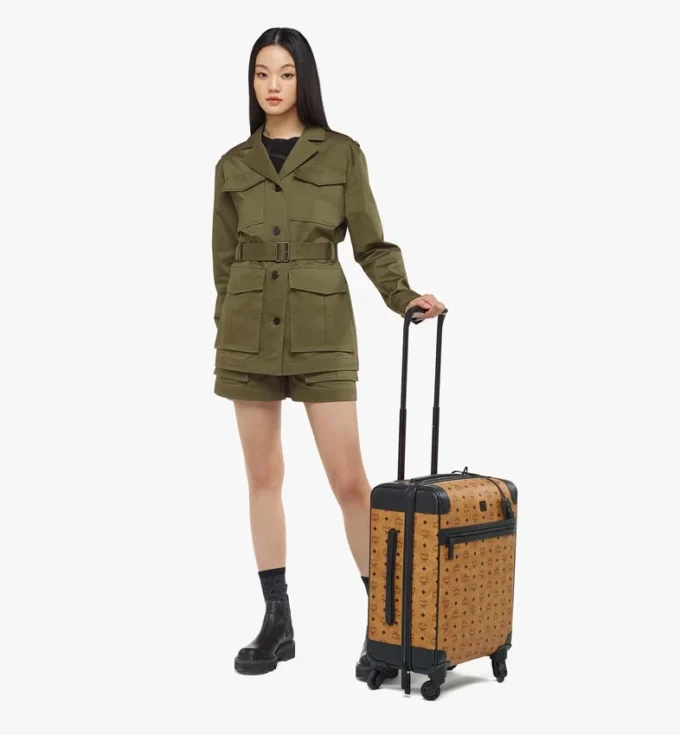 Ottomar Trolleys aus Visetos Ottomar Trolleys aus Visetos