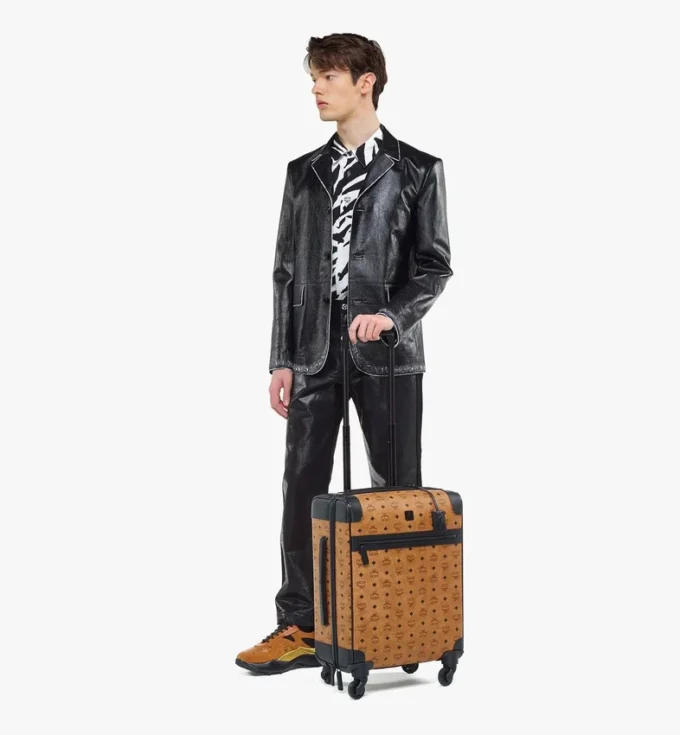 Ottomar Trolleys aus Visetos Ottomar Trolleys aus Visetos