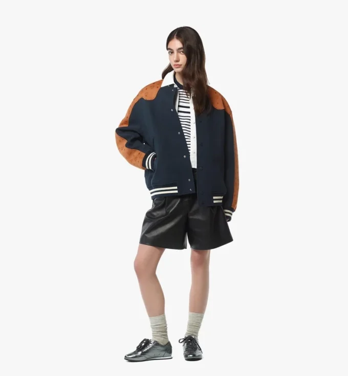 Ponte-Collegejacke aus Monogram-Neopren-Jacquard Ponte-Collegejacke aus Monogram-Neopren-Jacquard