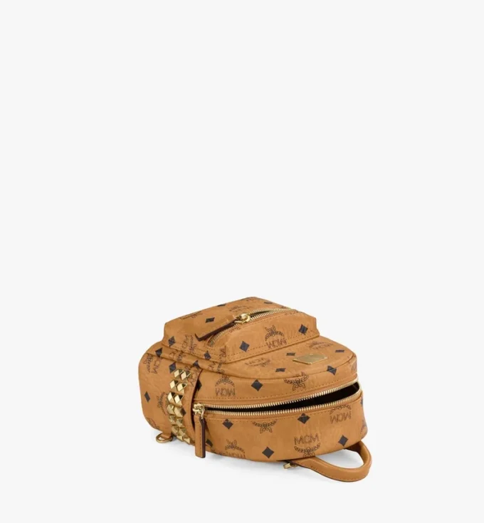Stark Bebe Boo Rucksack mit seitlichen Nieten aus Visetos Stark Bebe Boo Rucksack mit seitlichen Nieten aus Visetos