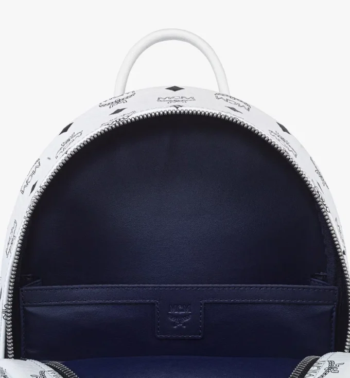 Stark Side Studs Rucksack aus Visetos Stark Side Studs Rucksack aus Visetos