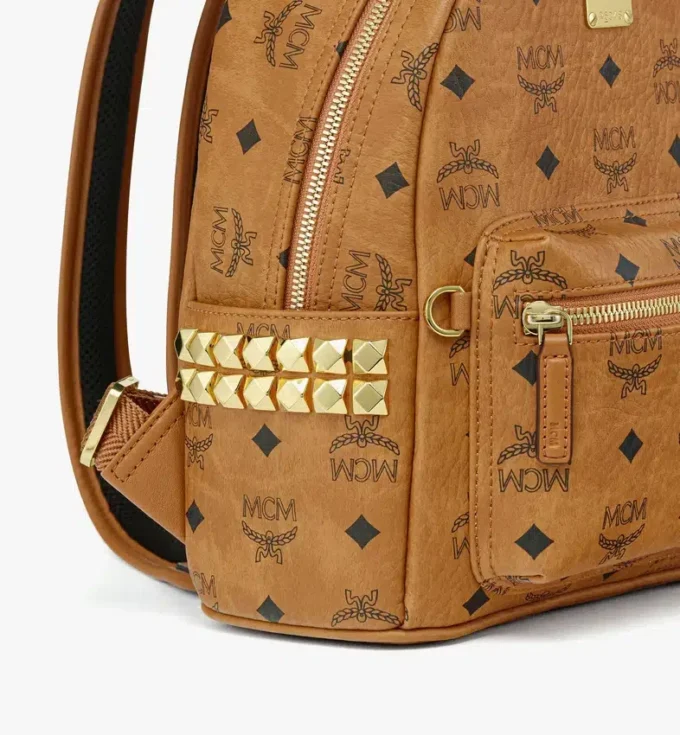 Stark Side Studs Rucksack aus Visetos Stark Side Studs Rucksack aus Visetos