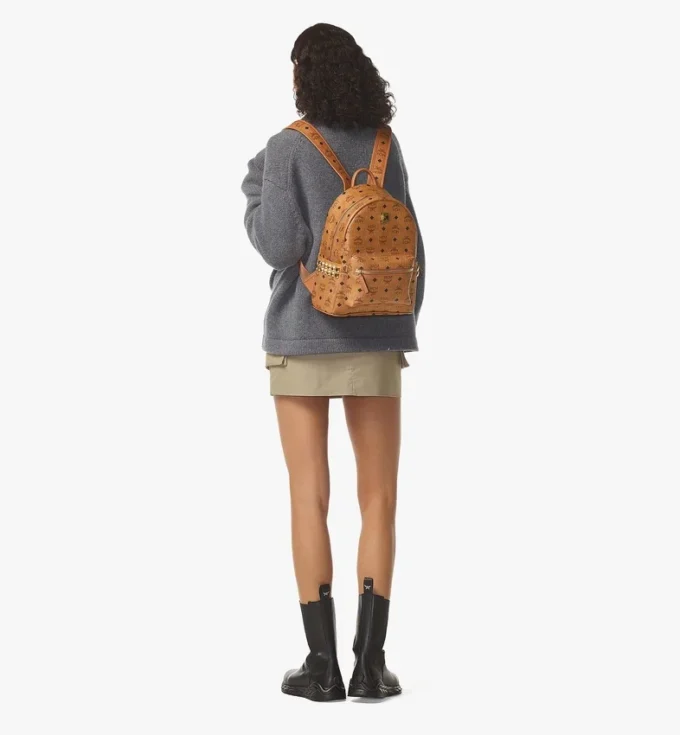 Stark Side Studs Rucksack aus Visetos Stark Side Studs Rucksack aus Visetos