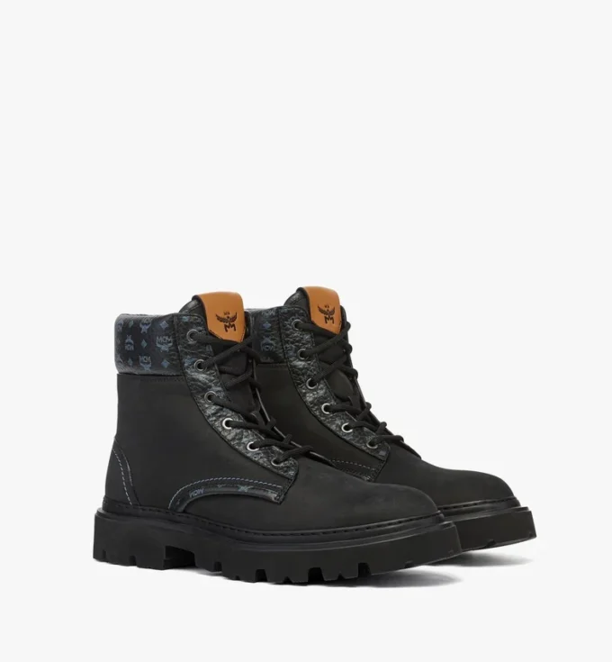 Stiefel aus Nubukleder und Leder mit Monogram-Print Stiefel aus Nubukleder und Leder mit Monogram-Print