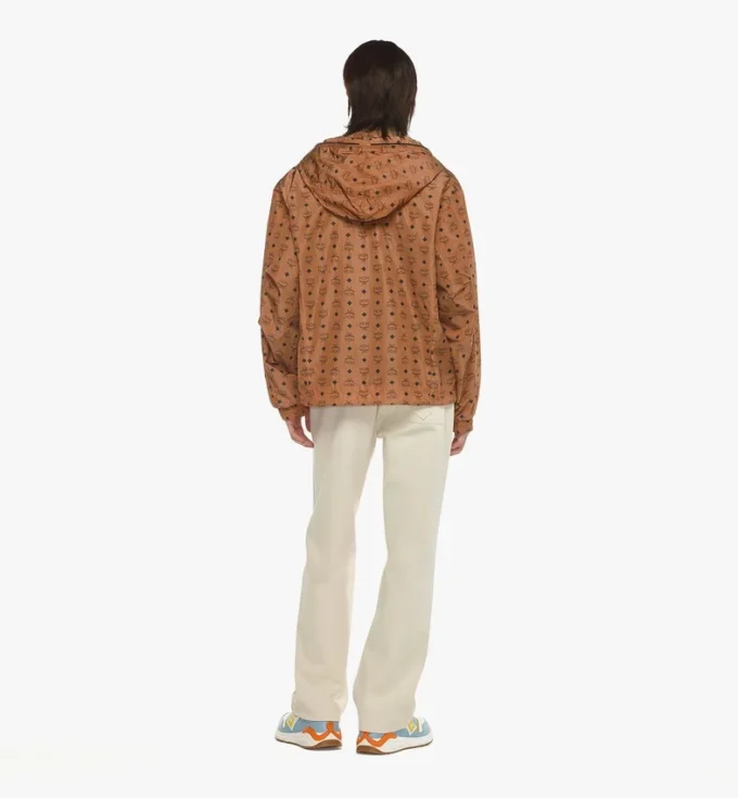 Windjacke mit Monogramm-Print aus Econyl® Windjacke mit Monogramm-Print aus Econyl®